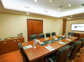 Feronya Hotel