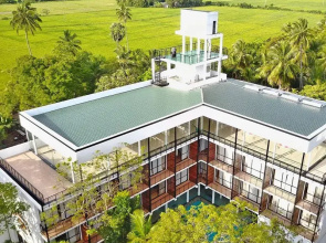 Rain Tree by Oak Ray Hotel