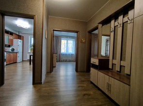 Апартаменты Уютная Двухкомнатная Квартира со Свежим Ремонтом