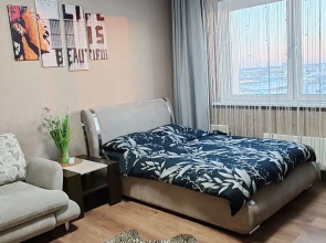Na Aleksandra Usoltseva 26 Flat