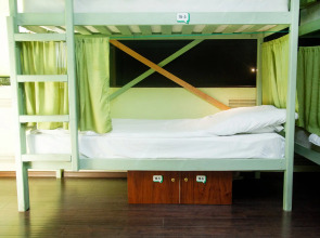 Хостел ХотелХот Белорусский Вокзал