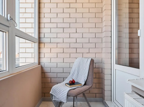 Квартира Двухкомнатная квартира возле центральной больницы