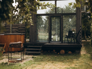 Глэмпинг Drewno