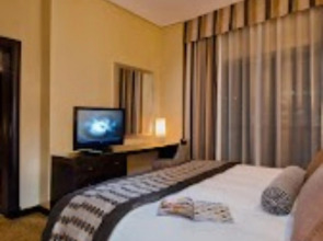 TIME Oak Hotel & Suites