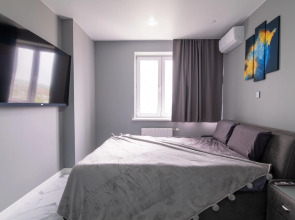 Апартаменты Hedonism Aparts со Стильным Ремонтом в Тихом Районе