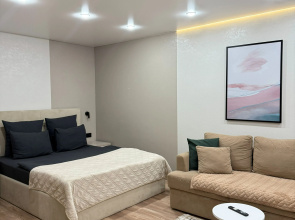 Prekrasnaya Studiya v Gorode Flat