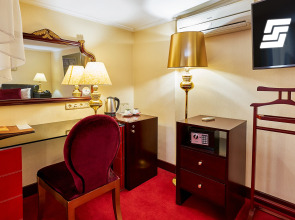 Отель Клементин Москва