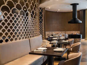 Отель Робинсон-сити