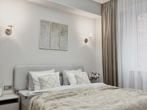 Lux Pestova Flat