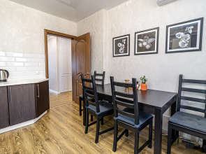 Квартира Двухкомнатная недалеко от парка Галицкого