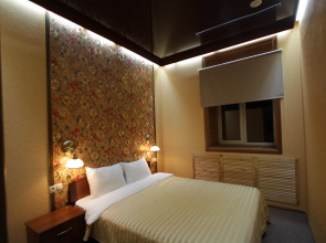 Carlson Hotel