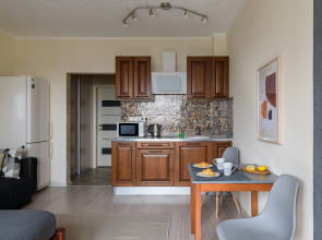 Апартаменты ФлаНск на Крылова 1