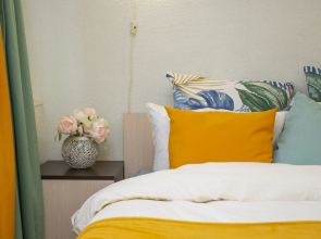 Квартира УК АТМОCФЕPА  в Цeнтре Яpocлaвля в 2-x минутах пешком дo Набeрежной Реки Котоpoсль