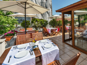 Отель Zeynep Sultan