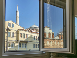 Elasophia Hotel