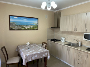 Частный Дом 120 2 Комнатный Этаж с Кухней