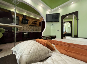 Квартира Студия у моря на Челнокова 12/4-21 КакДома Севастополь