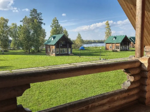 Komfortny Dom U Reki Guest house