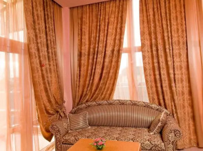 Отель Версаль