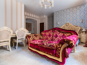 Апартаменты на Невском 136