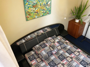 AllaHouse Hostel