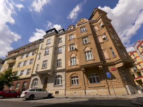 Апартаменты Karla Capka Street