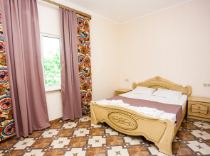 Отель Сабина