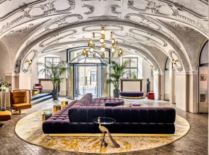 H15 Luxury Palace Hotel
