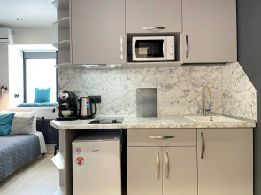 Апартаменты Медовый переулок 5