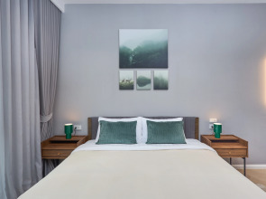 Title Legendary 1 Bedroom Pool Access B101 Apartments