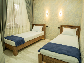 Hayat Guest house