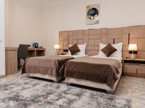 Отель ART ROYAL