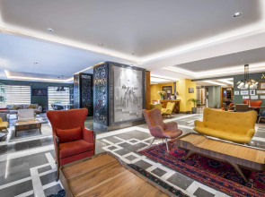 Отель Mercure Tbilisi Old Town