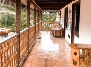 Eski-Yurt Guest House
