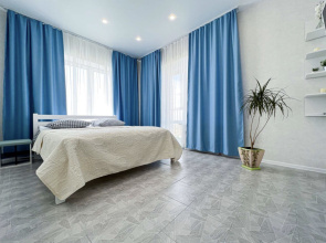 V Tsentre U Modnogo Kvartala Apartments