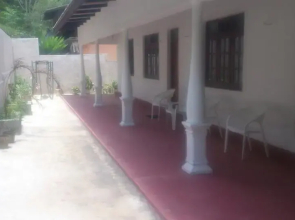 Rockview Holiday Bungalow Guest House