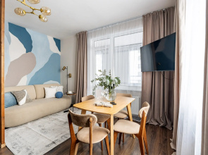 U SKA Areny Apartments