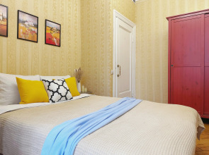 Квартира Четырехкомнатная Natali Apart на 8 Человек Около Патриарших Прудов в Центре Москвы