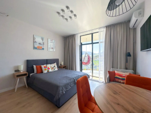 Dizajnerskaya Studiya LS-Relax Time s Vidom na More i Gory s 14 Etazha Apartments