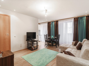 Апартаменты на Большой Покровской 73 в самом центре. Сова-Дом