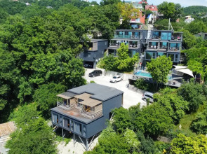 База отдыха Серый дом