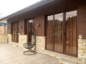 Отель Come & Rest