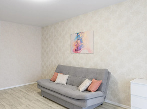 Апартаменты двухкомнатные Stepanenkov на Большевистской 32 на 8 этаже