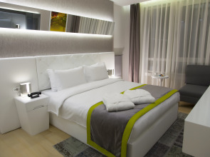 Апарт-Отель The Leos Residence