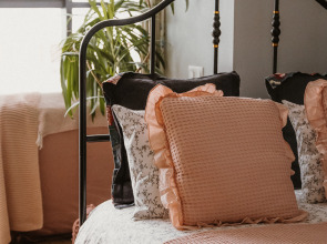 Апартаменты Дизайнерские с Панорамными Окнами