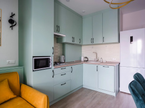 Квартира Золотые листья