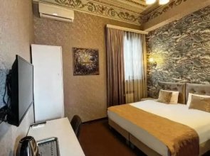 Отель Nizami Boutique