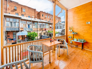 Cozy Qolga In Old Tbilisi Apartments