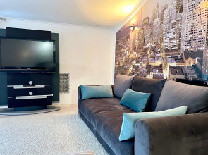 Апартаменты SUNVILLES на Бутлерова