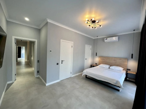 399 V Tsentre Goroda Guest House